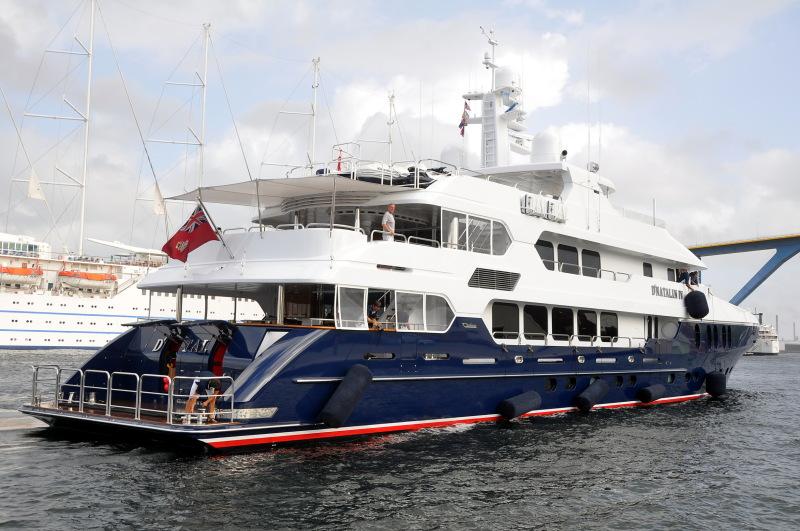 who owns d'natalin iv yacht