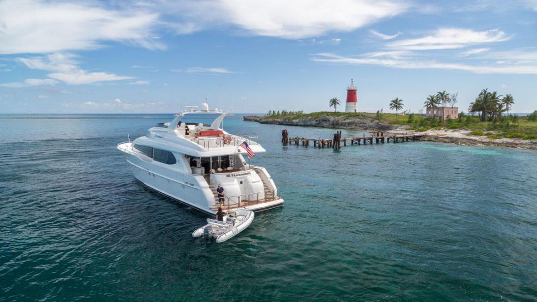 yacht IV Tranquility