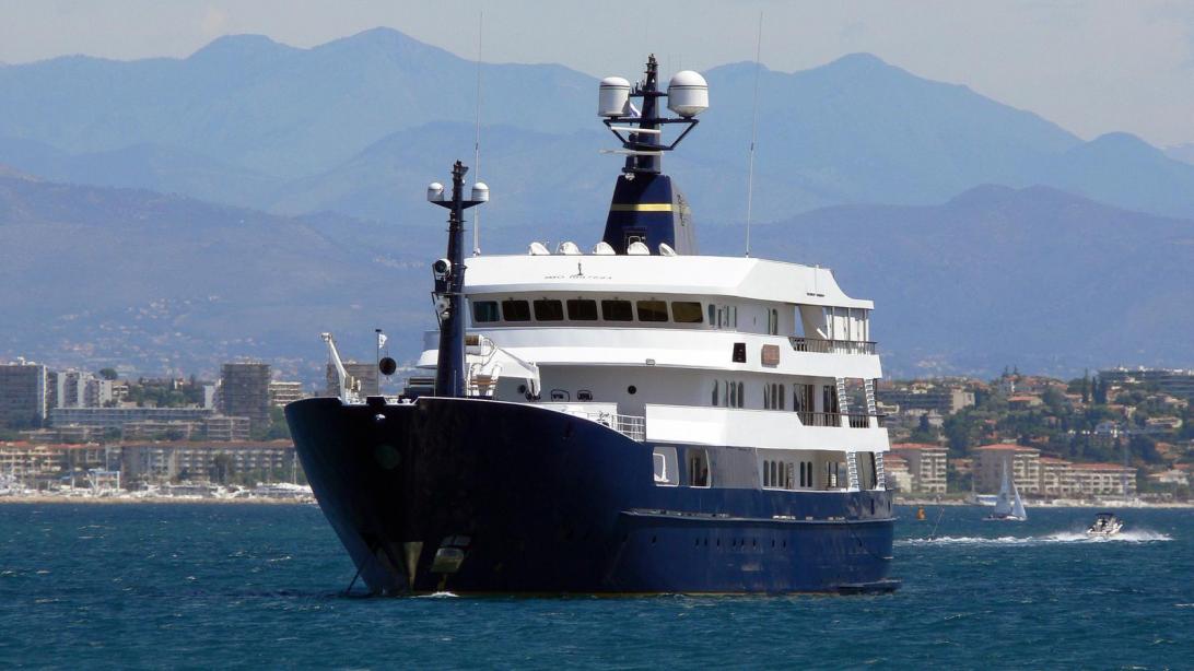 Full Force Diesel >> Motor yacht Force Blue - Royal Denship - Yacht Harbour Full Force Diesel >> Motor yacht Force Blue - Royal Denship - Yacht Harbour
