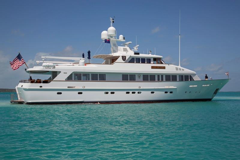 lady victoria motor yacht