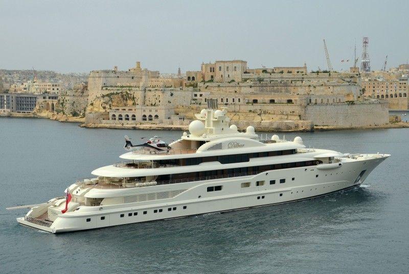 yacht Al Raya