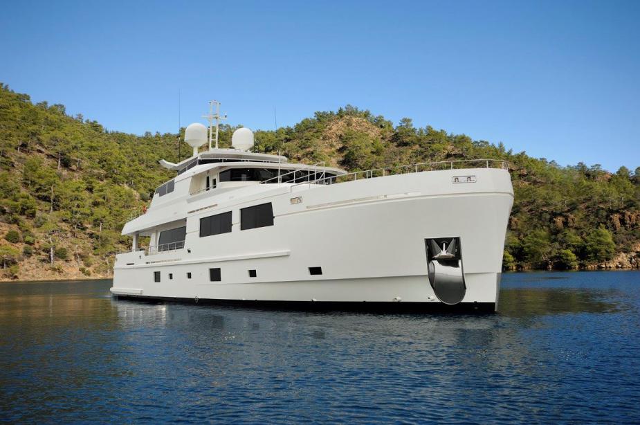yacht Serenitas