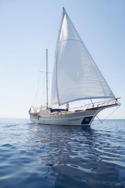 yacht Aegean Schatz