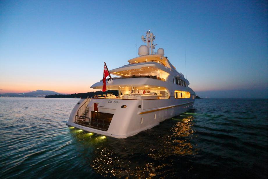 Motor yacht DR No No CRN Yacht Harbour