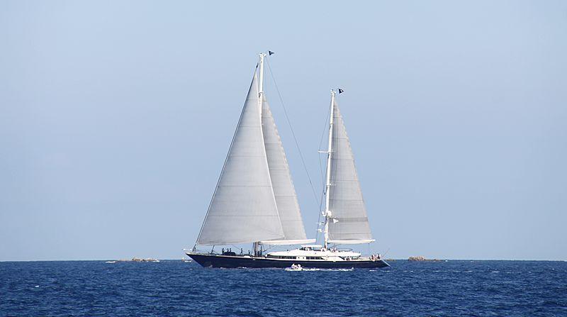yacht Zenji