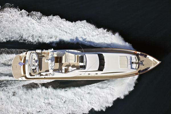 yacht Helios