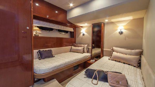 yacht Princess 62 Flybridge