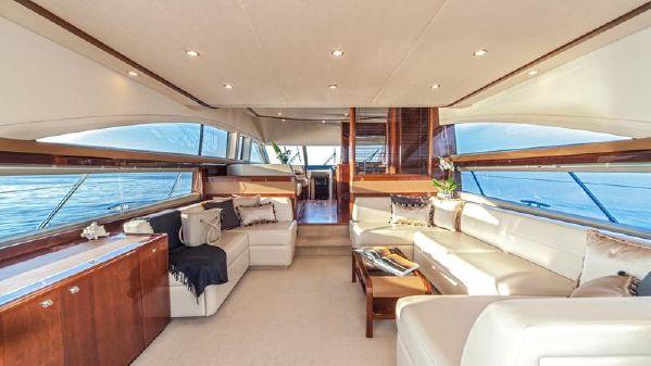 yacht Princess 62 Flybridge