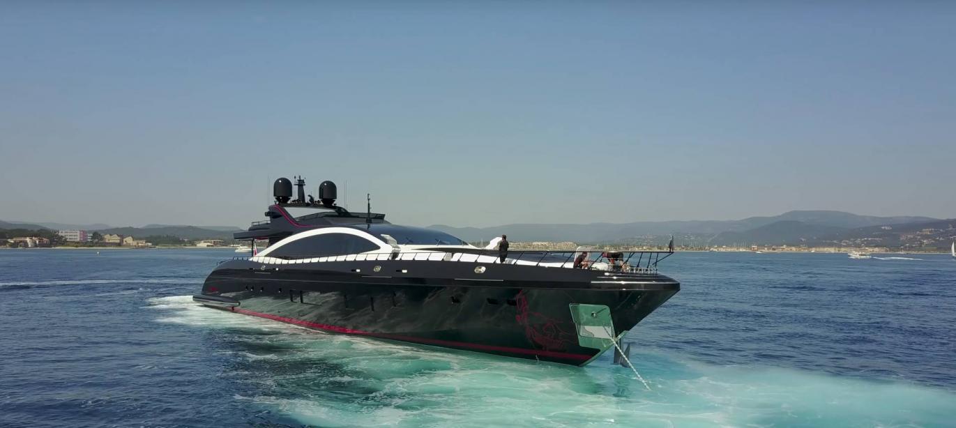 Motor yacht Black Legend - Overmarine - Yacht Harbour