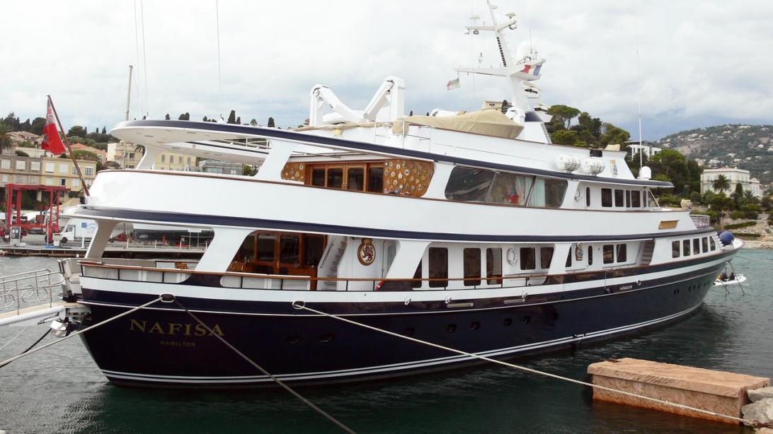 yacht Nafisa