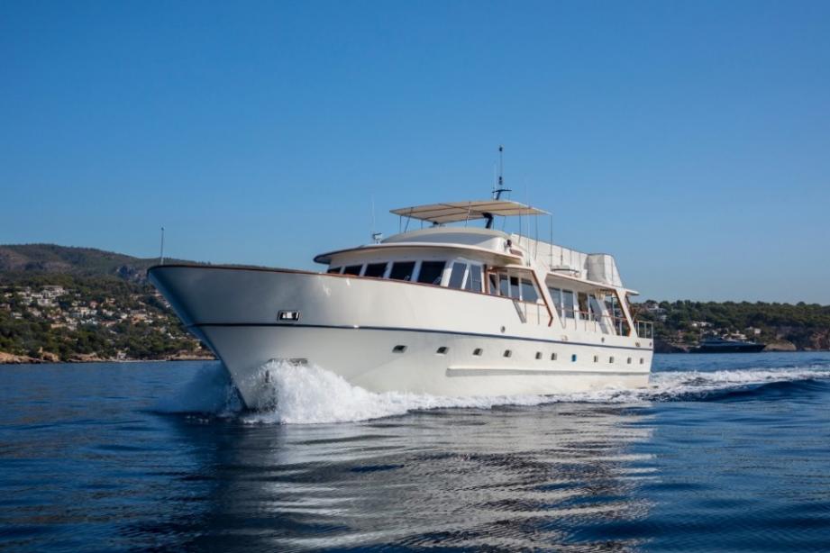 motor yacht stalca