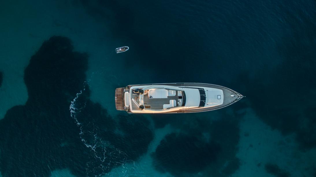 yacht Tsouvali