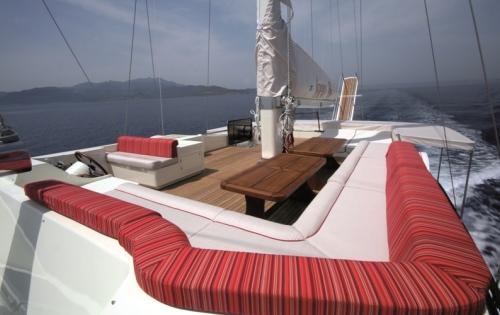 yacht Serenity 86