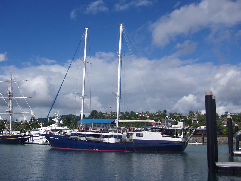 yacht Atlantic Clipper