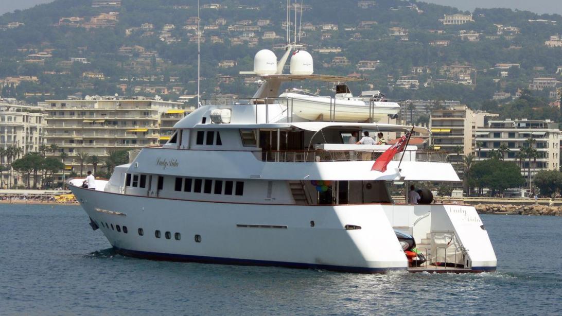 yacht Lady Aida