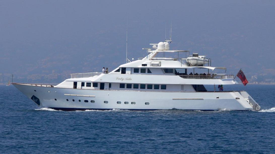 yacht Lady Aida