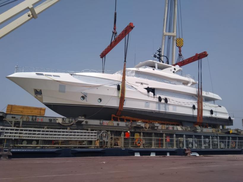 yacht AltaVita