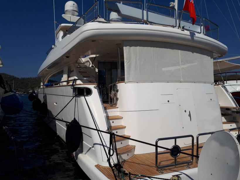 yacht Angara