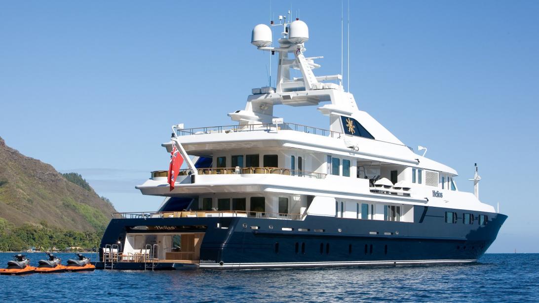 motor yacht helios