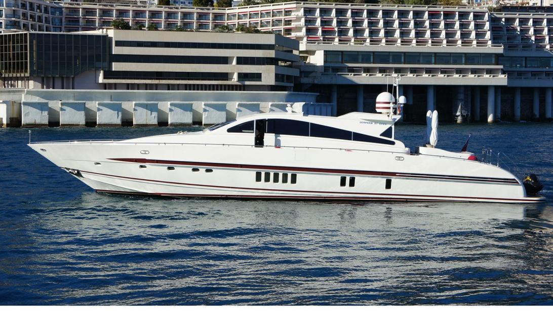 yacht GLNM