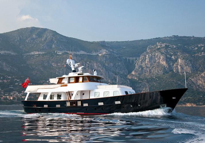 hera c yacht