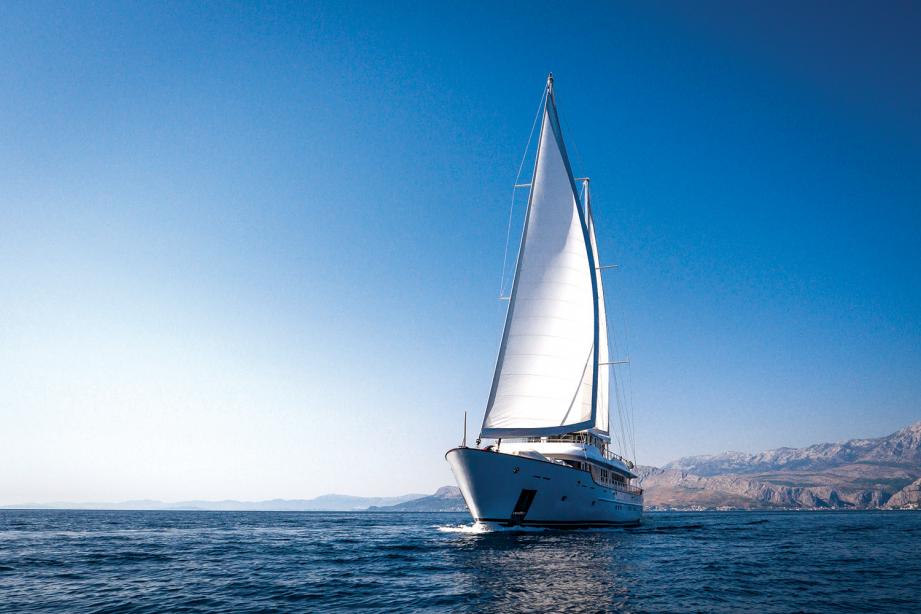 yacht Aiaxaia