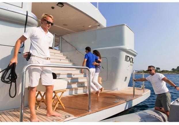 motor yacht idol owner