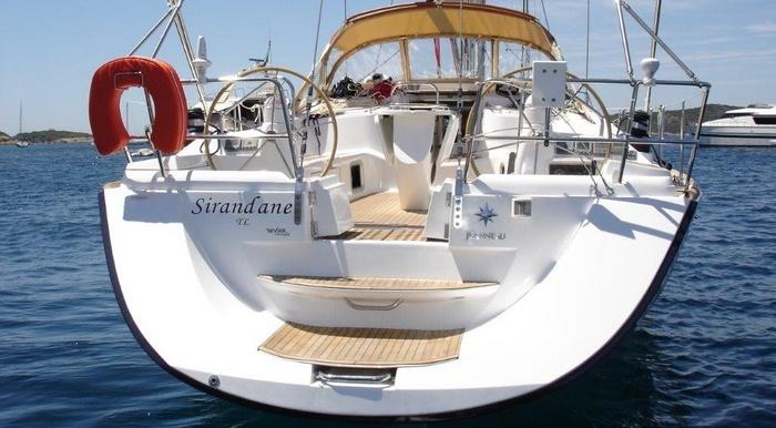 yacht Sirandane