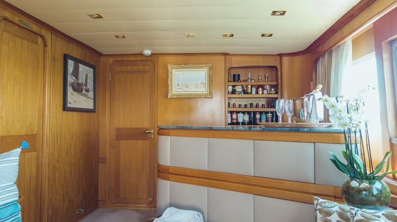 yacht Freemont
