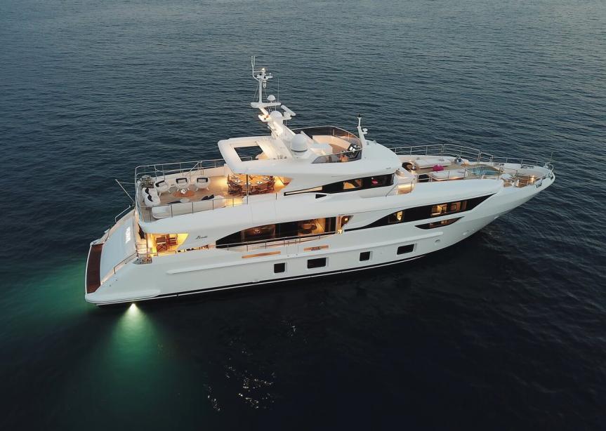 yacht Benetti Delfino 95