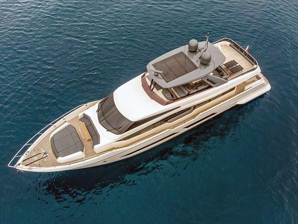 yacht Gio 2