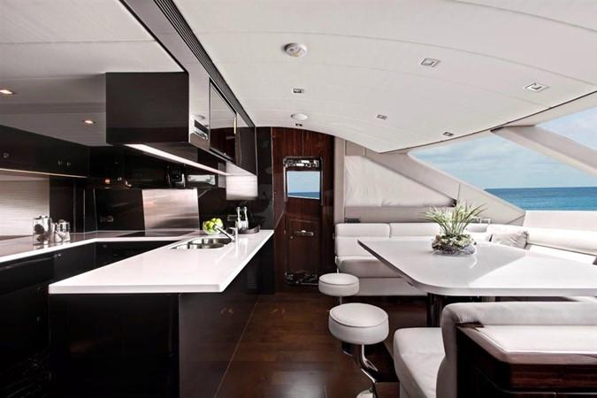 yacht Horizon E88/912