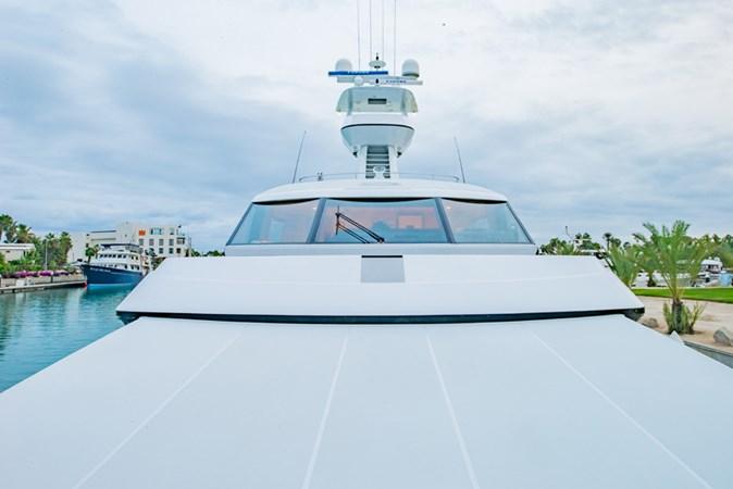 yacht Steadfast