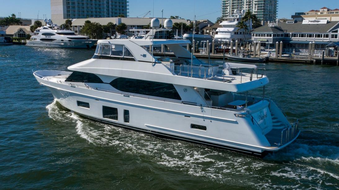 yacht Seven Diamonds