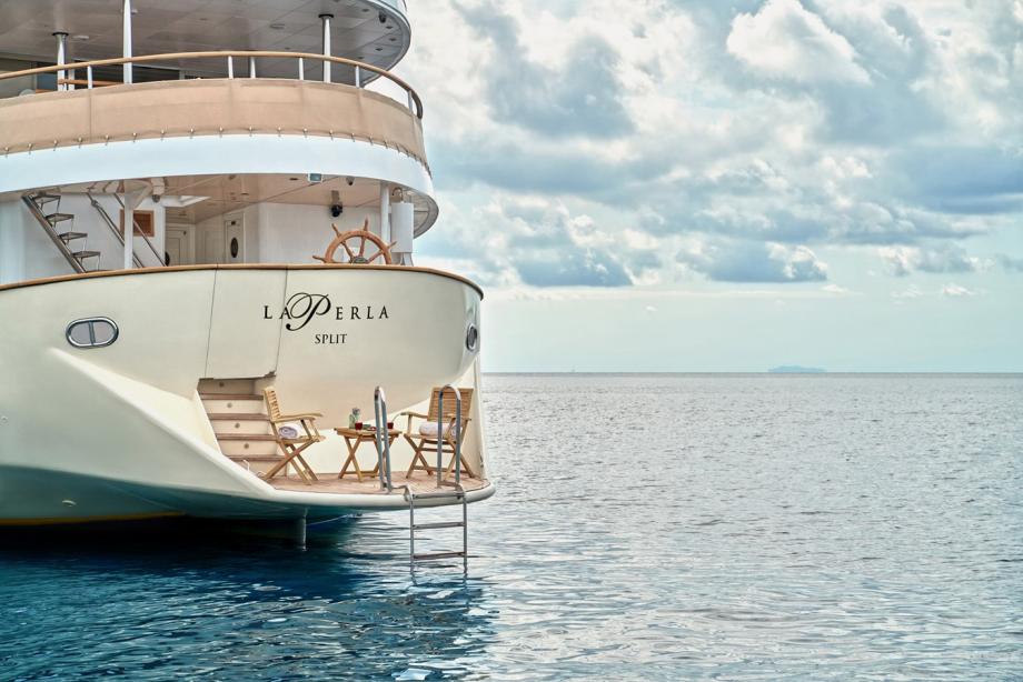 yacht La Perla