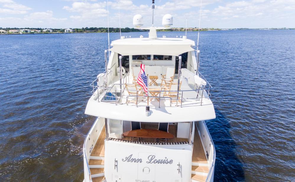 yacht Ann Louise