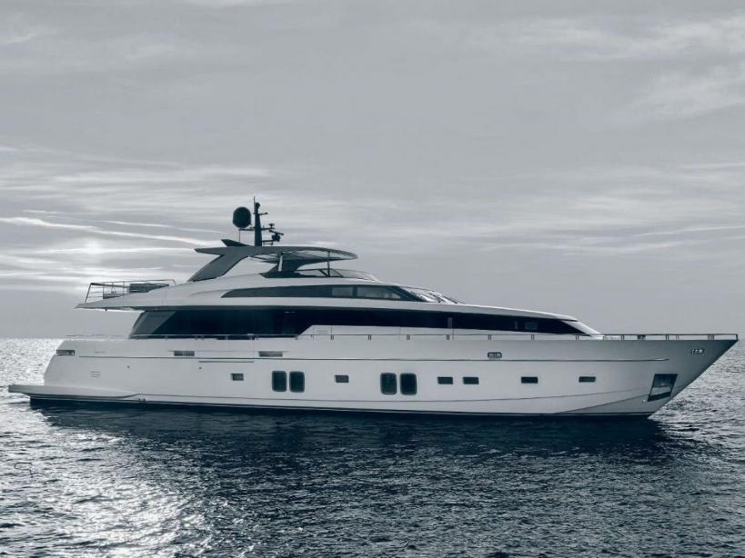yacht Piacere III
