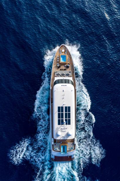 yacht M55