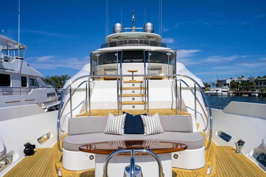 yacht Pipe Dream 