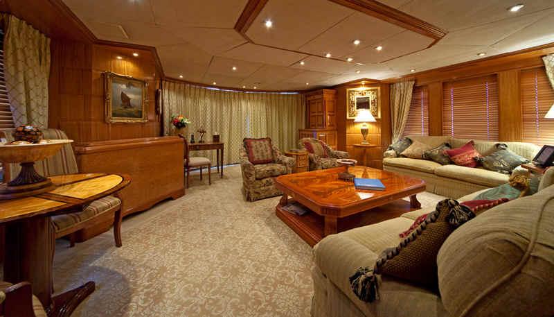 yacht Lady Anastasia