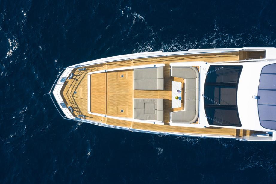 yacht Iryna