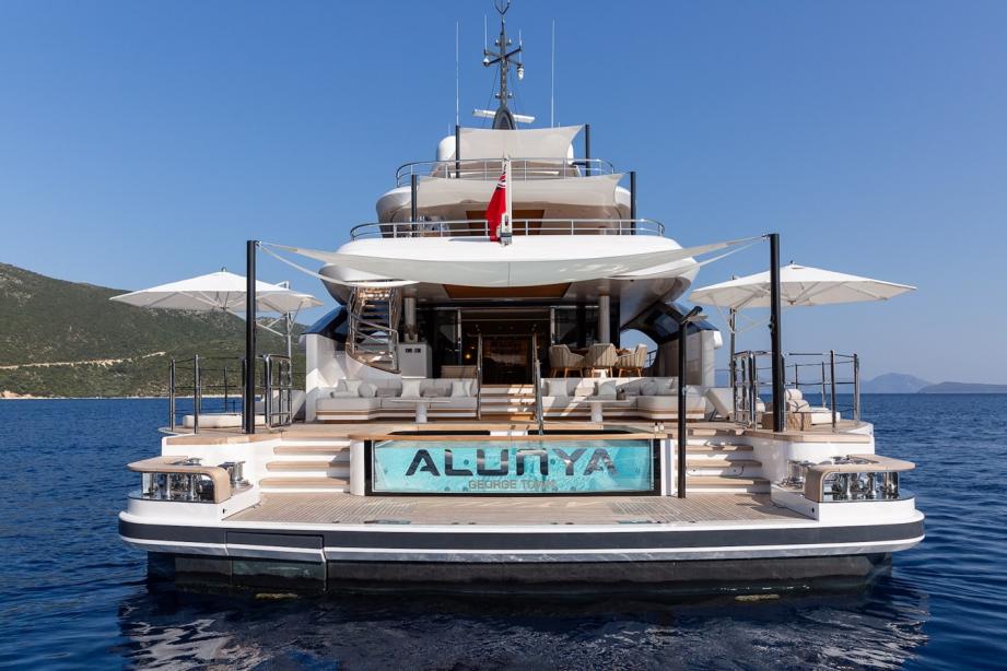 yacht Alunya