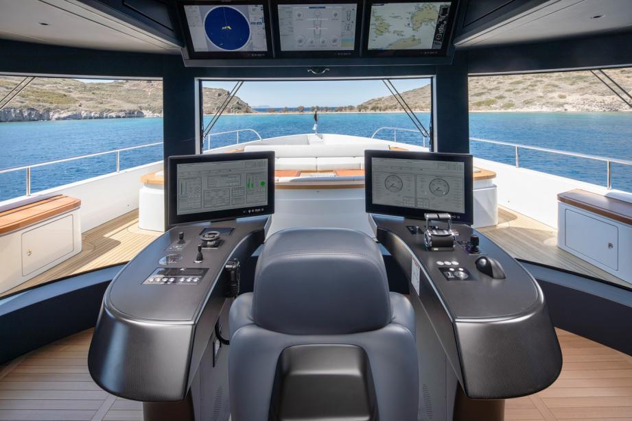 Motor yacht LexSea - Benetti - Yacht Harbour
