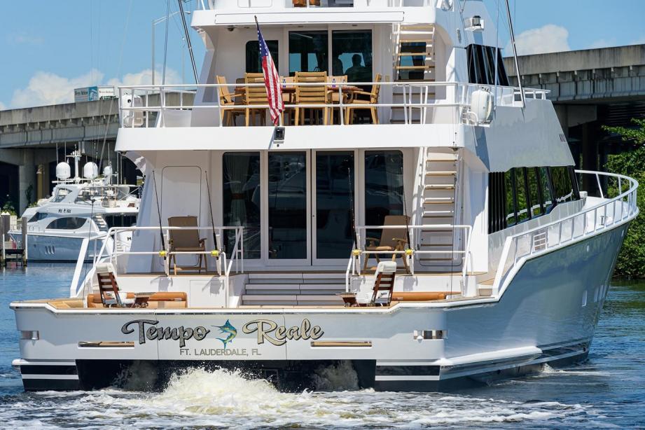 yacht Tempo Reale