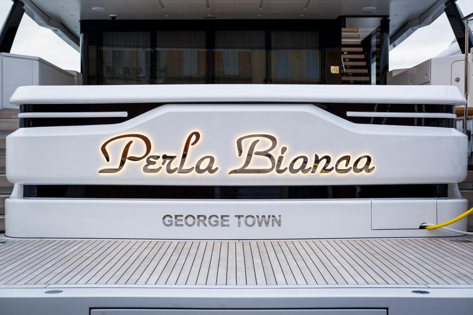 yacht Perla Bianca