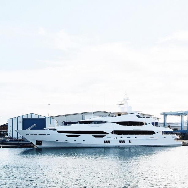 A Look At LVMH Chairman Bernard Arnault's $200 Million Feadship