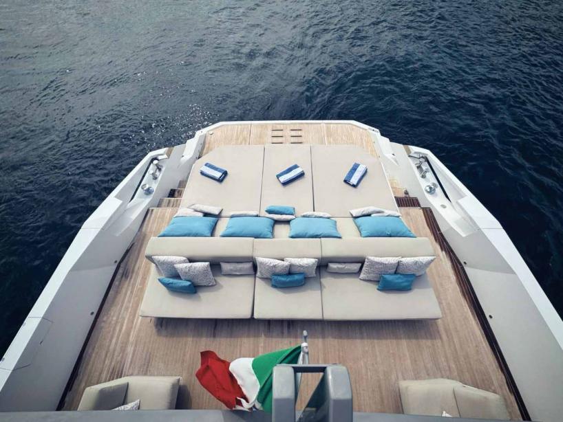 yacht Acqua Chiara