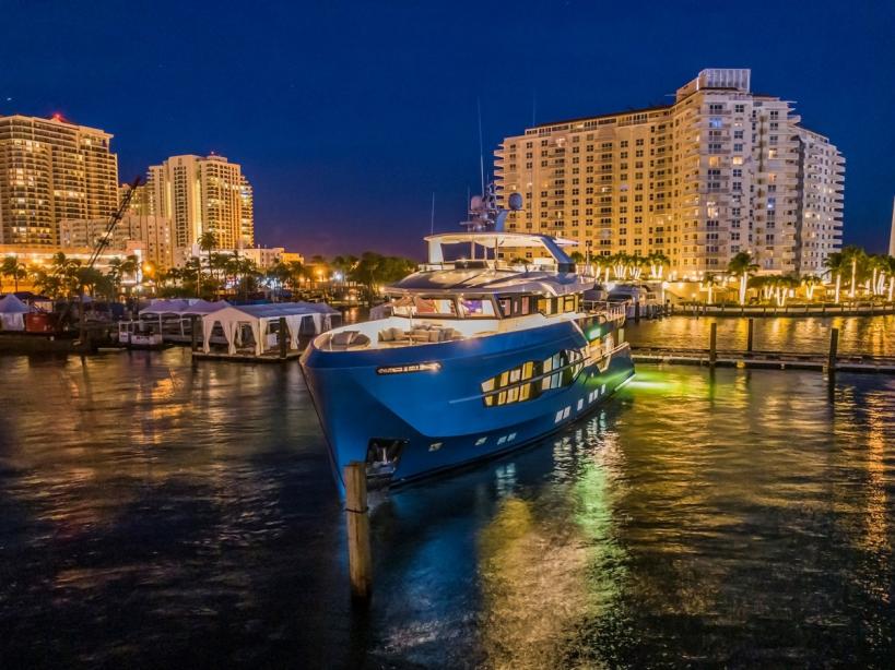 yacht Calliope