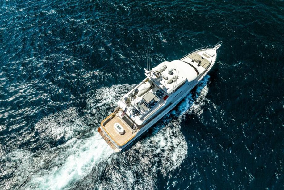yacht Chiron