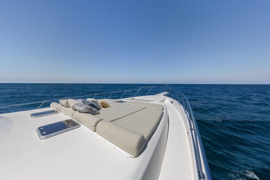 yacht Chiron